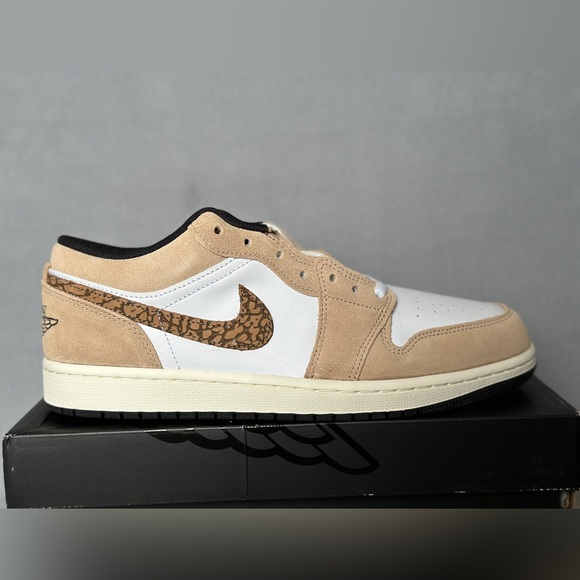 Air Jordan 1 Low SE Hemp - Picture 2 of 10